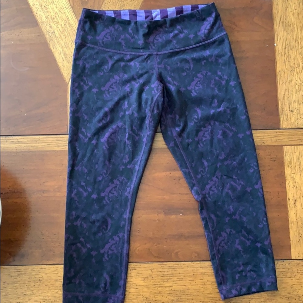 Lululemon reversible wonder under leggings